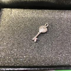 鍵 チャーム アガットのサムネイル