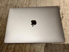 MacBook Air (Retina, 13インチ, 2019）のサムネイル