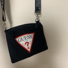 サコッシュ　guessのサムネイル