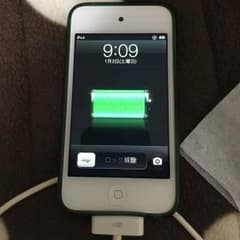 iPod touch 第四世代 32gbのサムネイル