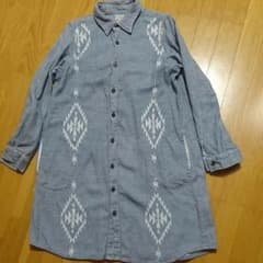 専用 チチカカ シャツワンピース  カジュアルパンツのサムネイル