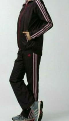 秋冬adidasジャージ上下セットのサムネイル