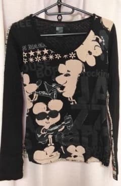クストバルセロナ　Tシャツ　カットソーのサムネイル
