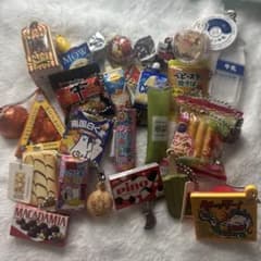 ミニチュア お菓子 キーホルダー まとめ売りのサムネイル