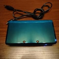 Nintendo 3DS 青 本体のみ 非純正充電ケーブル付きのサムネイル