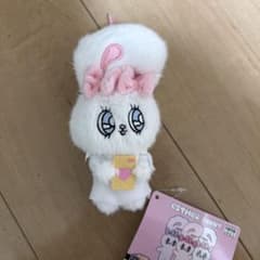 Esther Bunny エスターバニー ぬいぐるみ マスコットのサムネイル