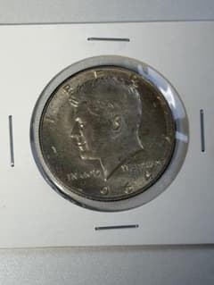 1964年】ケネディハーフダラー銀貨1枚 ミントマークD - メルカリ
