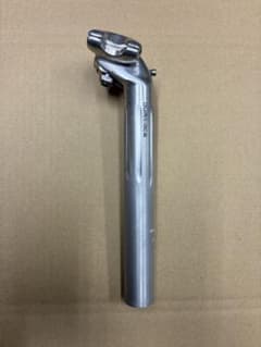 シマノ デュラエース シートポスト26.8（SP-7410） SHIMANO DURA-ACE SP-7410 シートポスト 25.8mm - メルカリ