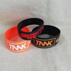 TNNK ラバーバンド 3本セット 西川貴教 - メルカリ