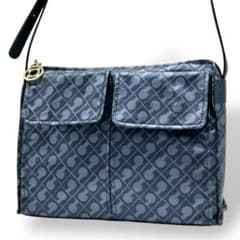 大人気】ゲラルディーニ ソフティー ショルダーバッグ 希少 Wポケット