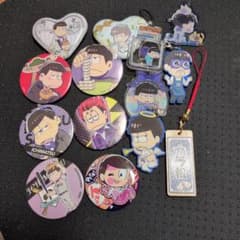 おそ松さん まとめ売り 缶バッジ ストラップ - メルカリ