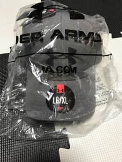 アンダーアーマー  キャップ 新品、未使用のサムネイル