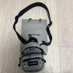 値下げ中　BALENCIAGA バレンシアガ　ミニリュックのサムネイル
