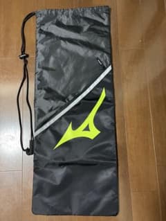 テニスラケットケースのサムネイル
