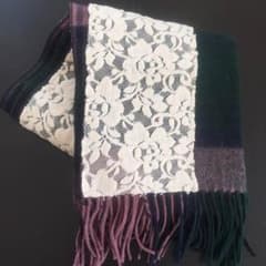 美品！ピンクグリーン マフラーのサムネイル