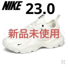 【新品未使用】NIKEナイキ TC7900 DD9682-100　23 ホワイトのサムネイル