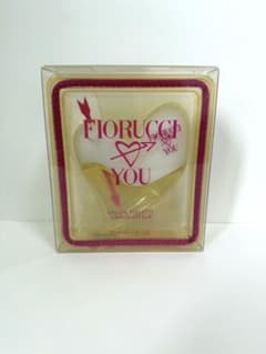 レア　廃盤　フィオルッチ ラブスユー 30ml Fiorucci フィオルッチ ラブスユー オードトワレ 30ml - メルカリ