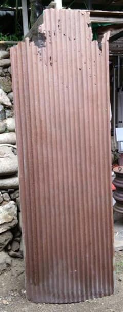 錆びたトタンのサムネイル