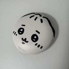 ちいかわ 肉まんデザインのキャラクターグッズのサムネイル