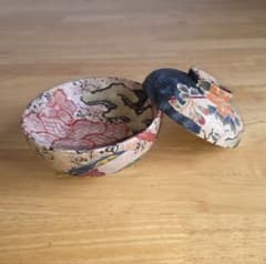 一点もの 一閑張り 蓋付き小椀 着物古布 和紙 古文書 柿渋 小物入れのサムネイル