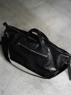 未使用品 pry Front Zip Travel Bag シュウト 新品】PRY シュウトLeather Front Zip Travel Bag - メルカリ