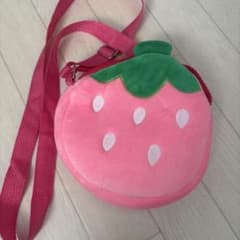 いちごポシェットのサムネイル