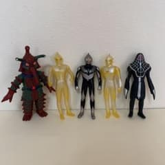 ウルトラマン ソフビ　フィギュア　5体セットのサムネイル