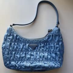 PRADA Re-Edition ギャザーHoboミニバッグのサムネイル