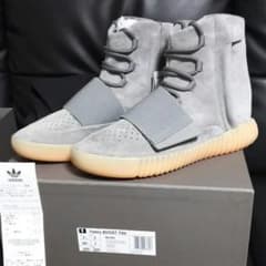 yeezy boost 750 ライトグレー 希少25.5cmのサムネイル