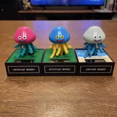 ドラゴンクエスト ぐらぐらソーラーフィギュア3種 ホイミスライムと