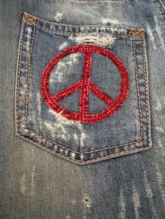 ドルチェ&ガッバーナ DG刺繍エンブロイダリー ピースマークスパンコール デニム ドルチェ&ガッバーナ DG刺繍エンブロイダリー ピースマーク