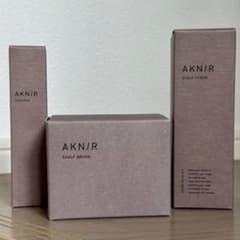 AKNIR 薬用ヘアスカルプセラム スカルプブラシ セットのサムネイル