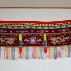 刺繍のベトナム　フエ王朝？　のれん