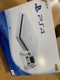 PS4 本体　白　1TB 使用僅かのサムネイル