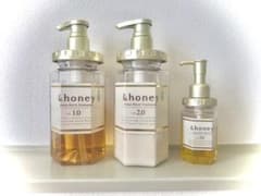 &honey Dモイスト シャンプー・トリートメント・ヘアオイル 3点セットのサムネイル