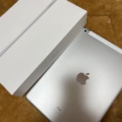 iPad(7th Generation) Wi-Fi+Cellularのサムネイル