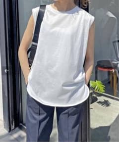 美品。Spick&Span コットンジャージーノースリーブ カットソー