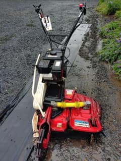 ジャンク！共立 KIORITZ AZ736A 自走式草刈機 芝刈り機 ジャンク！共立 KIORITZ AZ736A 自走式草刈機 芝刈り機 - メルカリ
