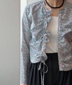 トップス BACCA LIBERTY Gathered Blouse BACCA LIBERTY Gathered Blouse - メルカリ