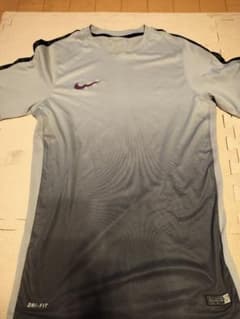NIKE DRI-FIT グラデーション Tシャツのサムネイル