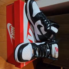 NIKE Dunk High Black and Whiteのサムネイル