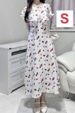 さくらんぼ柄 ロングワンピースのサムネイル
