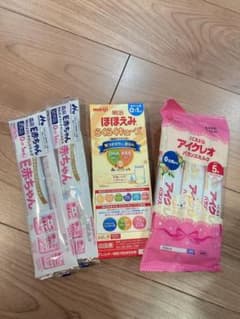 粉ミルクのサムネイル