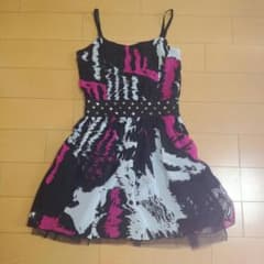 southdrive購入♡さくりな系グラッド系♡スタッズシフォン裾レースワンピ♡のサムネイル