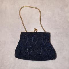 古着屋購入　ヴィンテージ　ビーズバッグ　ミニバッグのサムネイル