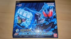 仮面ライダービルド　SUPER BEST DXグリスブリザードナックルのサムネイル