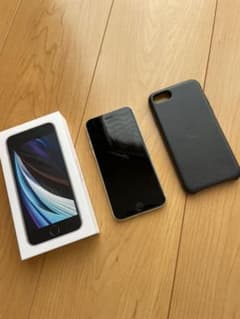iPhone SE 第2世代 (SE2) ホワイト 64 GB SIMフリーのサムネイル