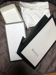 グッチ 箱、袋のサムネイル