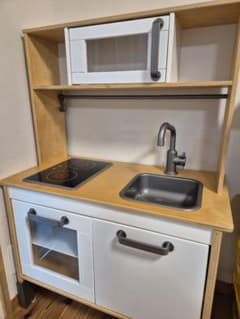 直接引き渡し限定】IKEA DUKTIG おままごとキッチン - メルカリ