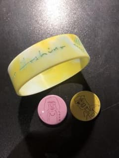 星野源　ライブグッズ　リストバンド　へたくそ　缶バッジ　セットのサムネイル